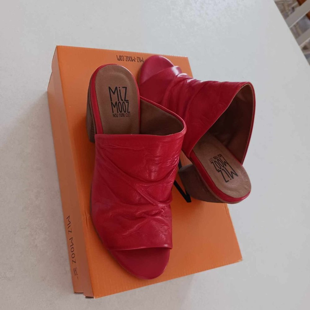 Miz Mooz sandal